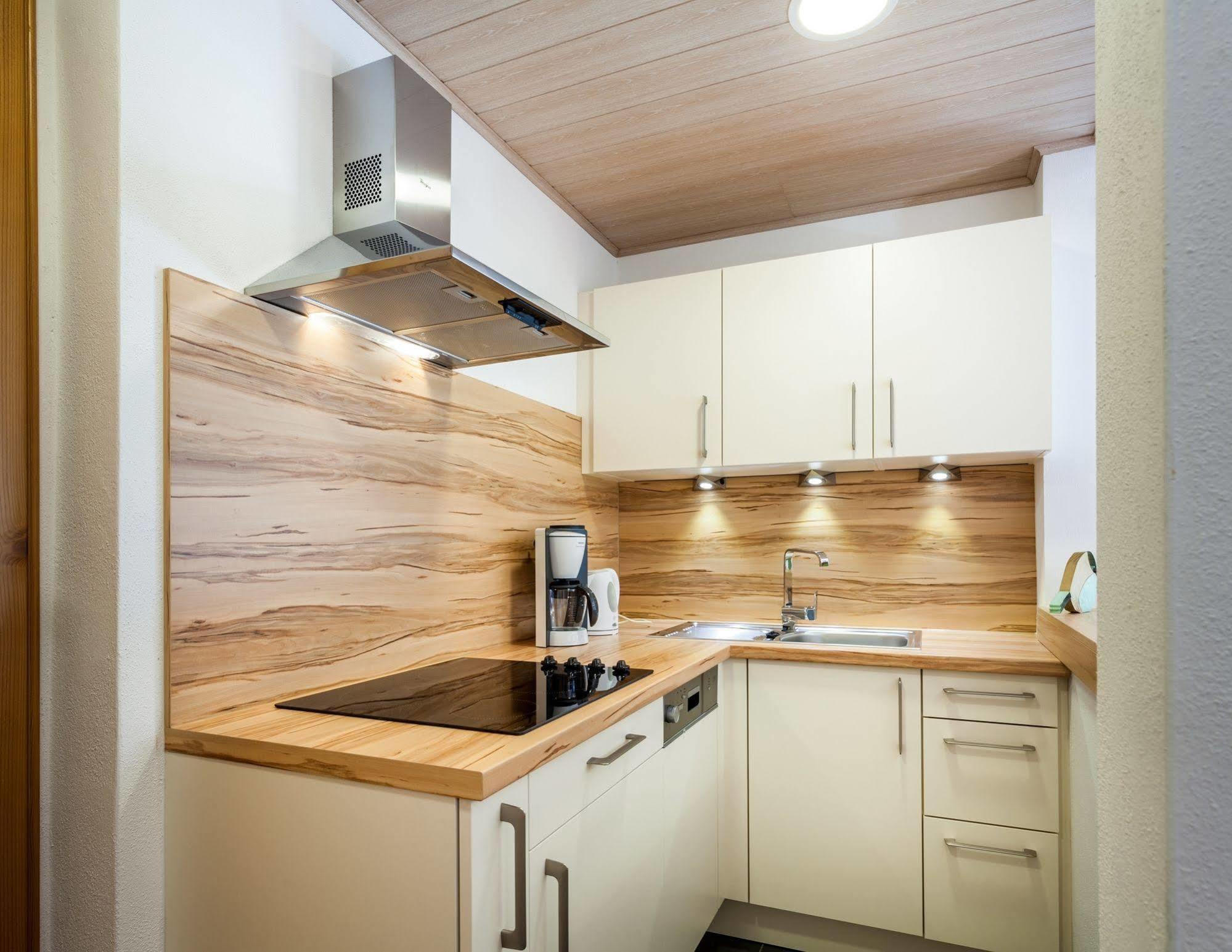 Отель Haus Windegg Тукс Экстерьер фото
